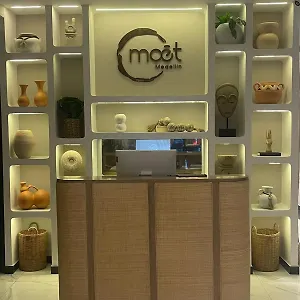 https://moet.colombiamedellinhotels.com