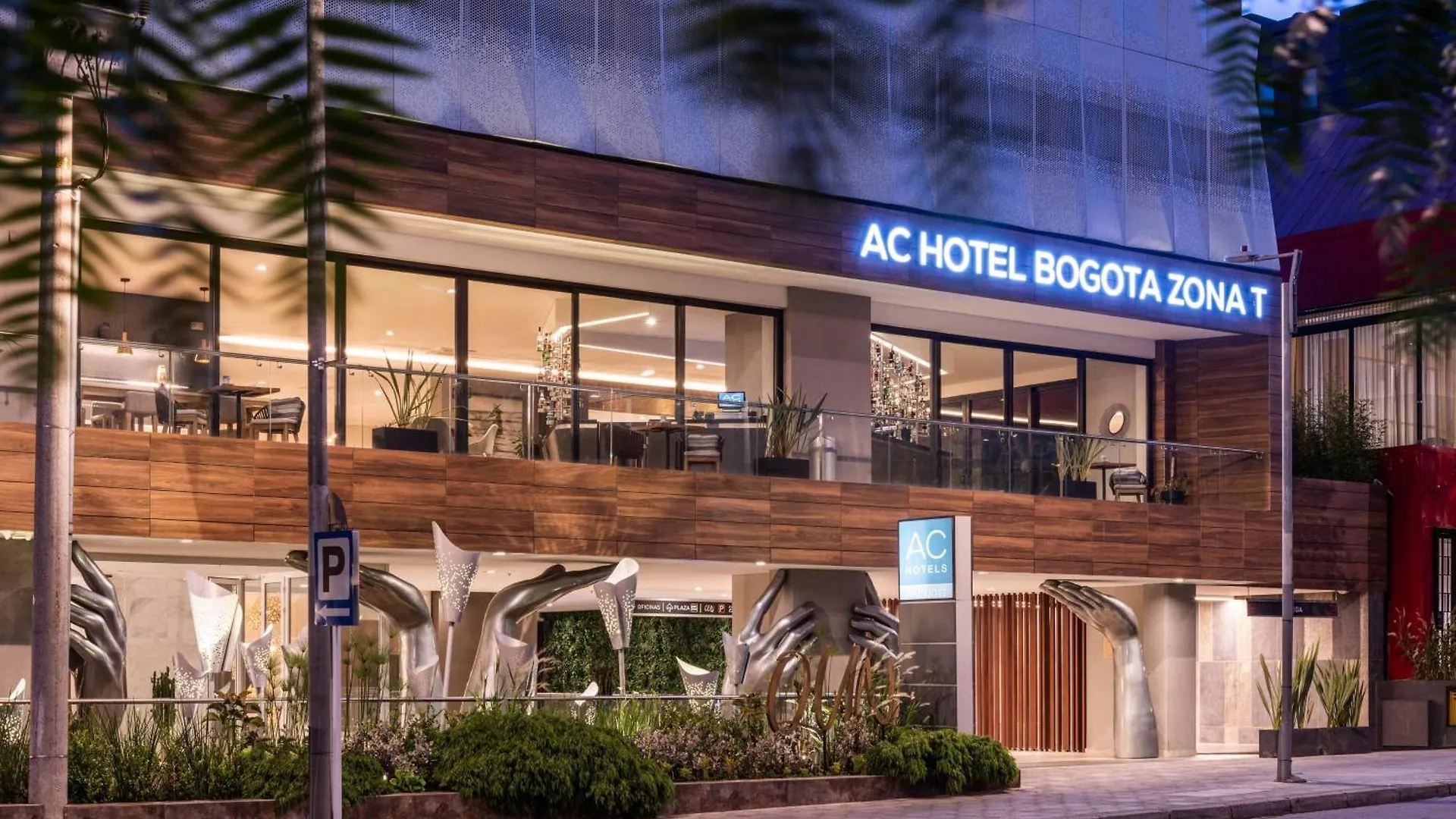 Ac Hotel By Marriott Bogota Zona T 4*,