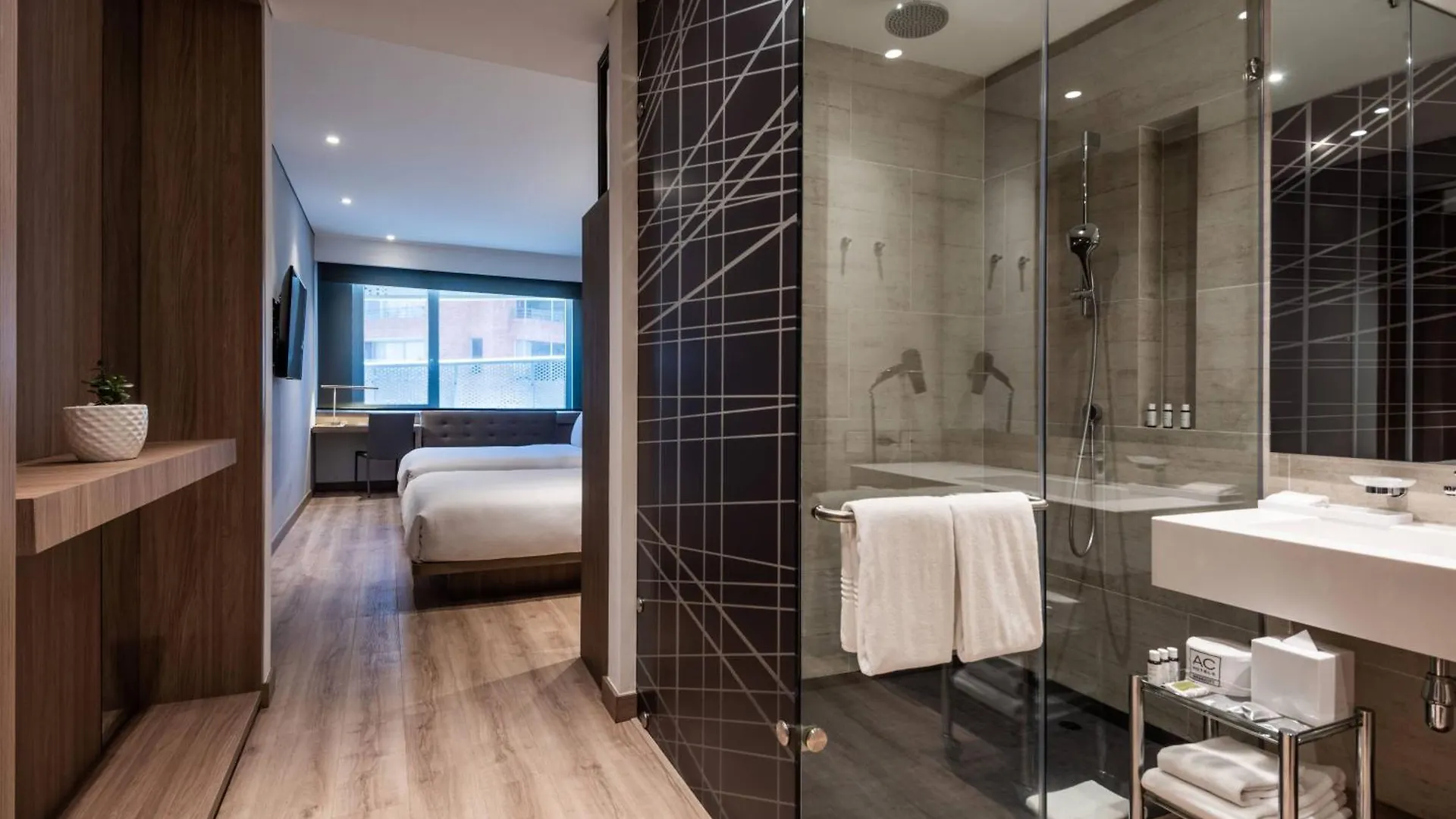 ****  Ac Hotel By Marriott Bogota Zona T קולומביה